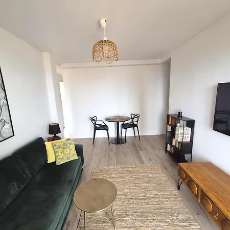 Apartment Vue - Proche Monaco *